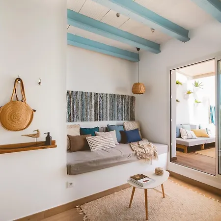 The Sea House Apartment